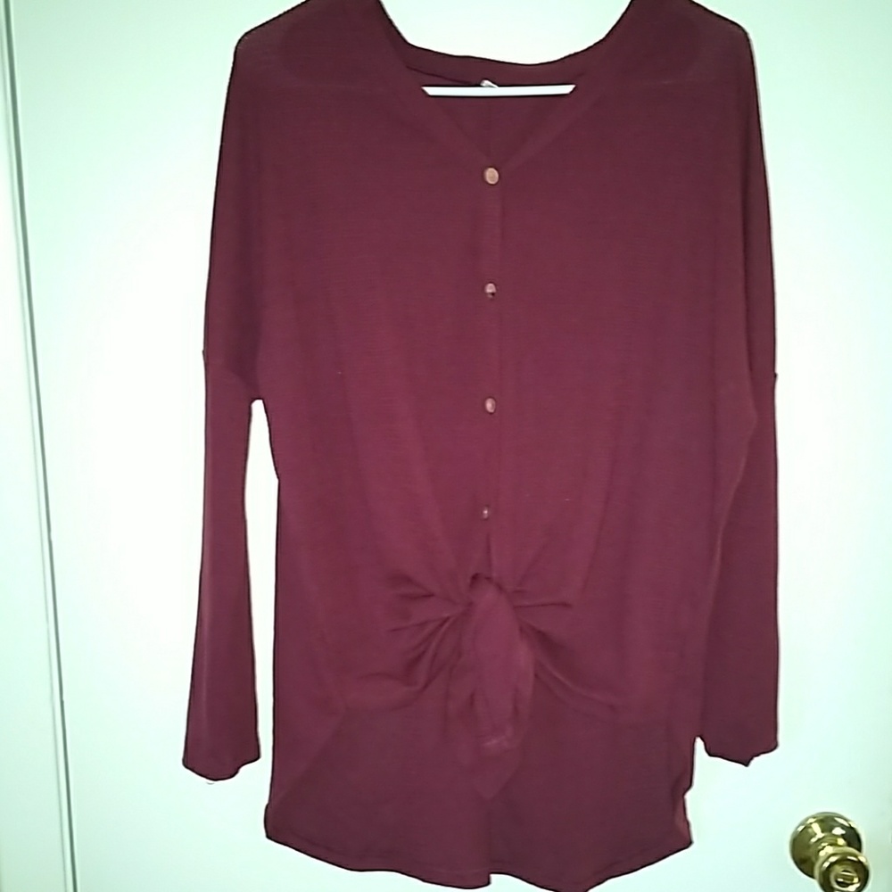 Wine colored top